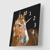Foto Brown White Quarter Pferde nummeriert Quadratische Wanduhr (Winkel)