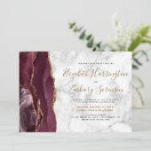 Foto Burgundy Gold Agate Marble Wedding Einladung (Stehend Vorderseite)