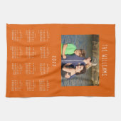 Foto Burnt Orange Calendar der Familie 2022 Geschirrtuch (Horizontal)
