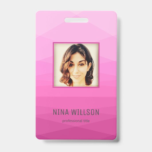 Foto Business-ID auf rosa Polygonal Ausweis (Vorderseite)