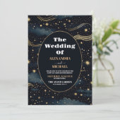 Foto Celestial Midnight Blue Stars Moon Wedding Einladung (Stehend Vorderseite)