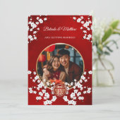 Foto Cherry Blossom Chinesische Hochzeit Einladung (Stehend Vorderseite)