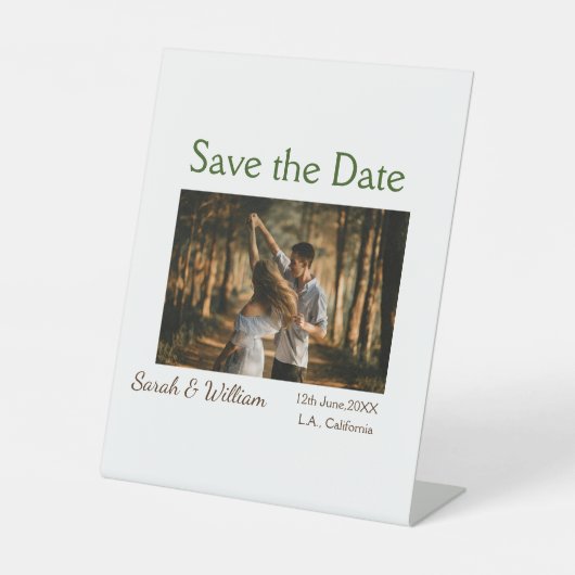 Foto Classic White elegante Typografy Hochzeit Mod Sockelschild (Vorderseite)