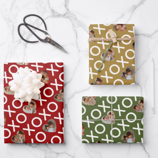 Foto Collage XOXO Red Green Gold Geschenkpapier Set (Vorderseite)