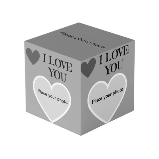 Foto Cube I Liebe Sie Würfel (Vorderseite Schrägansicht)