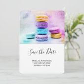 Foto der farbenfrohen Macarons Save The Date (Stehend Vorderseite)