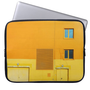 FOTO DER GELBEN UND WEISSEN MALERMÄSSIGUNG LAPTOPSCHUTZHÜLLE