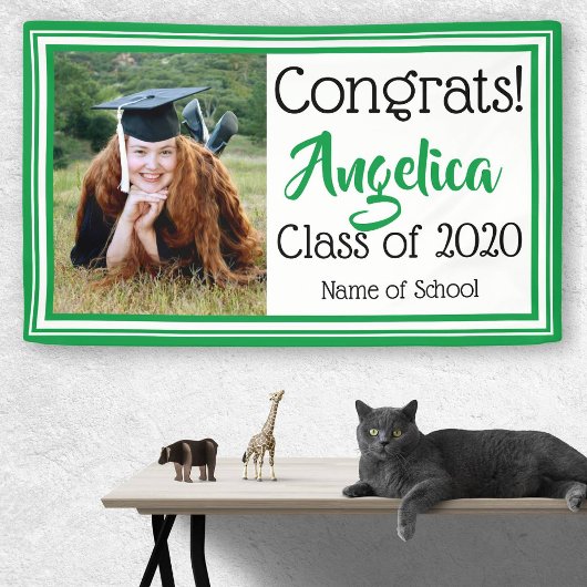 Foto der Grünen und Weißen Schule Banner