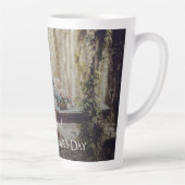 Foto der Neuen Muttersprache Latte Tasse (Rechts)