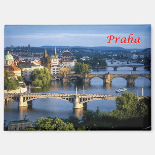 Foto der Prager Stadtsilhouette und berühmter Brüc Magnet