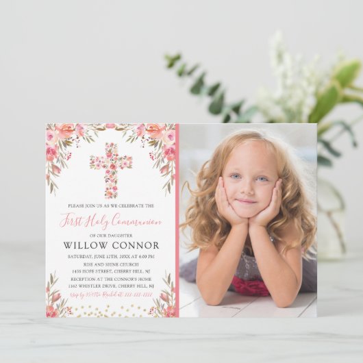 Foto des ersten Heiligen Kommunion Girl Floral Cro Einladung (Stehend Vorderseite)