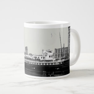 Foto des Great Lakes-Schiffs Virginia in Milwaukee Jumbo-Tasse