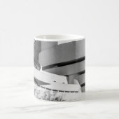 Foto des Guggenheim Museums in New York City Kaffeetasse (Mittel)