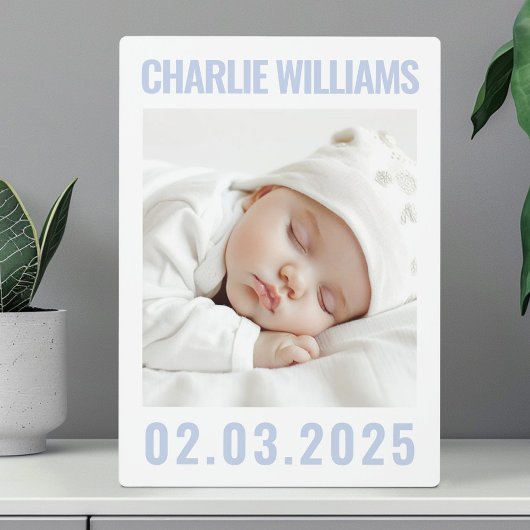 Foto des neuen Babynamendatums Fotoplatte