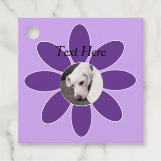 Foto des Niedlichen Welpenhundes in Lila Blume Geschenkanhänger