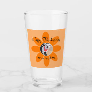 Foto des Niedlichen Welpenhundes in Orange Blume F Glas