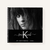 Foto des Sketchbuchs Schwarz-weiß Notizblock (Vorderseite)