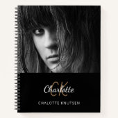 Foto des Sketchbuchs Schwarz-weiß Notizblock (Vorderseite)