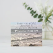 Foto des Wavy Ocean Shore Sprichwörter Bible Verse Postkarte (Stehend Vorderseite)