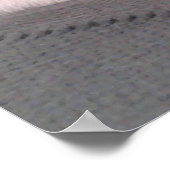 Foto des Weißen Hundes mit kurvigem Schwanz gegen Poster (Ecke)