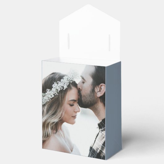 Foto Dusty Blue Elegante Calligrafy Wedding Geschenkschachtel (Geöffnet)