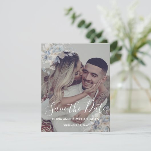 Foto Dusty Blue Floral Wedding Save the Date (Stehend Vorderseite)