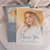 Foto Dusty Blue Script Abschluss Vielen Dank Einladung