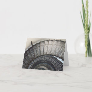 Foto einer Treppe aus schwarzem Metall in einem Tu Karte