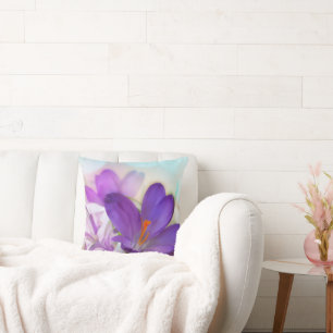 Foto eines Hübschen Lila Frühlingskrokus Kissen