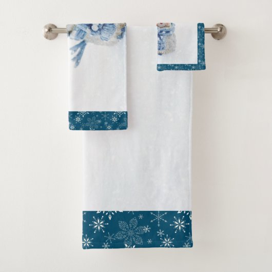 Foto eines Niedlichen Schneemanns im Winter - Weih Badhandtuch Set (Insitu)