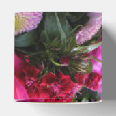 Foto eines rosa und violetten Bouquets Geschenkschachtel (Oben)