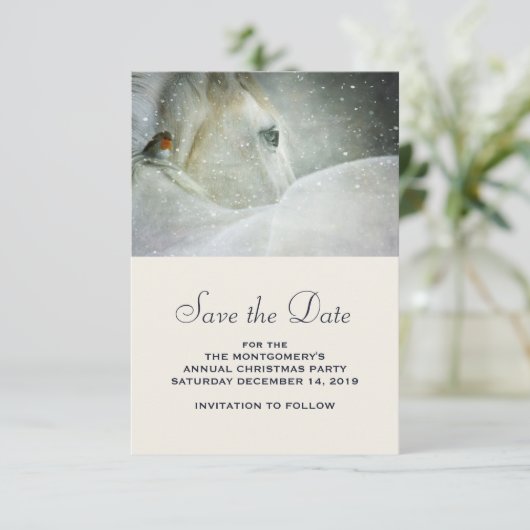 Foto eines schönen Weißen Pferdes im Winter Save The Date (Stehend Vorderseite)