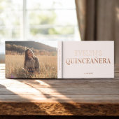 Foto Elegant Simple Quinceanera Gästebuch