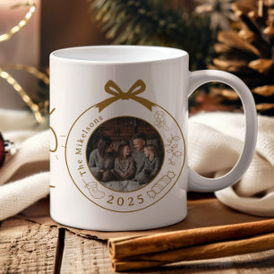 Foto Elegante Goldlinien Kunst Weihnachten Kaffeetasse