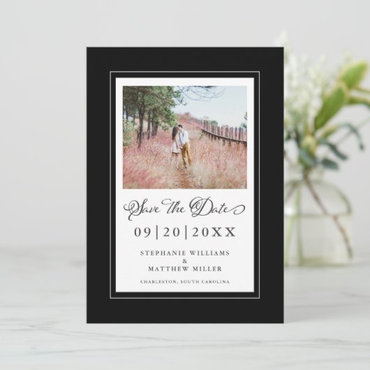 Foto Elegante Skripte Hochzeit der schwarzen Grenz Save The Date (Stehend Vorderseite)