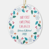 Foto Erstes Weihnachten Verlobtes Winterwald Keramik Ornament (Links)