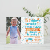 Foto Fin-tastic Shark Geburtstag Einladung (Stehend Vorderseite)