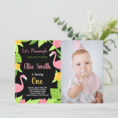 Foto First Black Green Flamingo Geburtstag Einladung (Stehend Vorderseite)