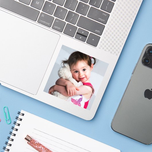 Foto, Freund, Ehegatte, Mama oder Haustier Aufkleber (Laptop mit iPhone)