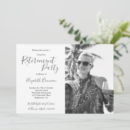 Foto für Altersruhegeld Schwarz-Weiß-Strand Modern Einladung (Stehend Vorderseite)