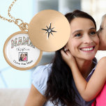 Foto für benutzerdefinierte Mama-Personalisierte N Medaillon<br><div class="desc">Überraschende Mama mit einem personalisierten Schatz wird sie für immer lieben. Unsere Custom Mama Foto Necklace lasse Ihnen ihren Namen und ein spezielles Foto für ein wirklich einzigartiges Geschenk hinzuzufügen. Mit Liebe gefertigt und vergoldet,  ist es der perfekte Sake für den Muttertag oder jeden Anlass.</div>