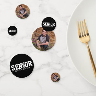 Foto für Blockbuchstaben für schwarzen Abschluss Konfetti