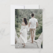 Foto für den einfachen, zarten Blumenkode mit grün RSVP Karte (Rückseite)