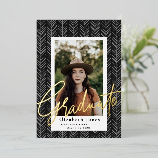 Foto für Graduate Script Abschluss Einladung (Stehend vorne)