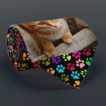 Foto für Katzen  Foto Paws personalisieren Krawatte<br><div class="desc">Dieses Design entstand durch digitale Kunst und kann in dem Bereich personalisiert sein, der durch das Ändern des Fotos oder das Hinzufügen von Wörtern bereitgestellt wird. Kontaktieren Sie mich unter colorflowcreations@gmail.com , wenn Sie dieses Design für ein anderes Produkt haben möchten. Kaufen Sie meine originale abstrakte Acrylmalerei zum Verkauf unter...</div>