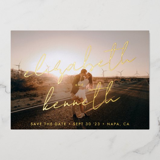 Foto für moderne Gold-Namen Save the Date Folieneinladung (Vorderseite)