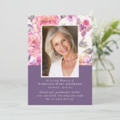 Foto-Gedenkprogramm für Blumenbeete Einladung (Stehend Vorderseite)