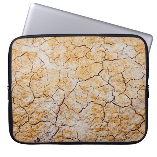 Foto getrockneter brauner Erde Laptopschutzhülle (Vorderseite)