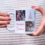 Foto Gitter Collage Red Merry Christmas Fünf Fotos Kaffeetasse<br><div class="desc">Dieses moderne Rote Weihnachtsfest mit Fotos und handgeschriebenen Tasse ist das ideale Weihnachtsgeschenk für Ihre Geliebten und ein wunderbarer Sake,  um Ihnen einen schönen Urlaub zu wünschen!</div>