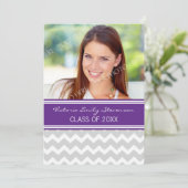 Foto Graduation Party Einladung Lila Zickzack (Stehend Vorderseite)